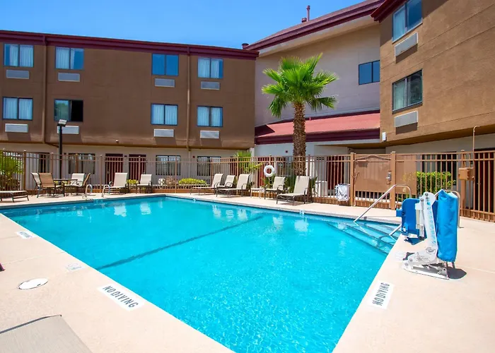 Cheap hotel: Red Roof Inn El Paso West