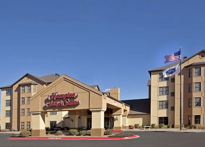 Hotel near College: Hampton Inn & Suites El Paso-Airport